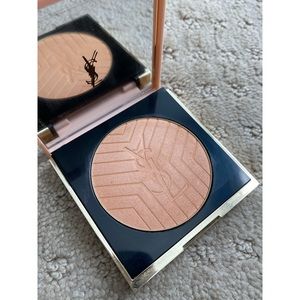 YSL 3D All Over Glow Highlighting & Finishing pwdr